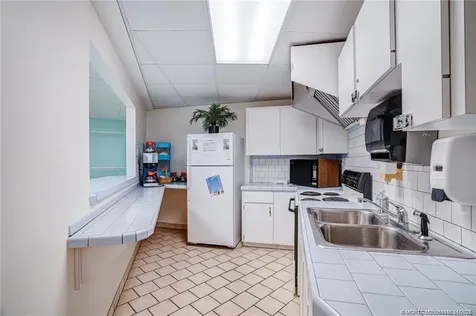 10725 S Ocean Drive Jensen Beach FL 34957