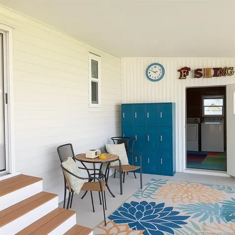 7268 SE Swan Avenue Hobe Sound FL 33455