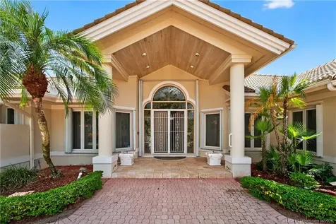 11867 SE Freeport Court Hobe Sound FL 33455