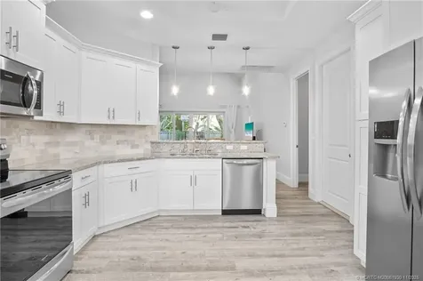 965 SW Flora Belle Lane Stuart FL 34994