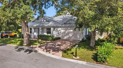 965 SW Flora Belle Lane Stuart FL 34994