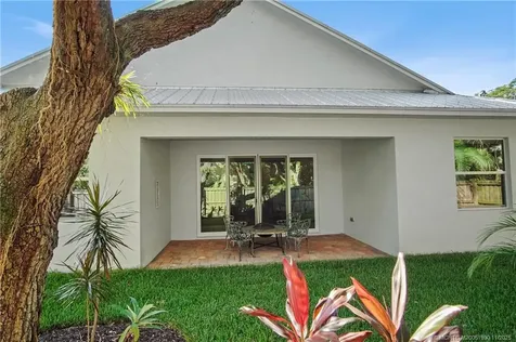 965 SW Flora Belle Lane Stuart FL 34994