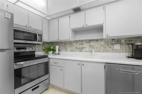 2929 SE Ocean Boulevard Stuart FL 34996