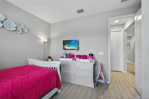 516 SE Villandry Way Port St Lucie FL 34984