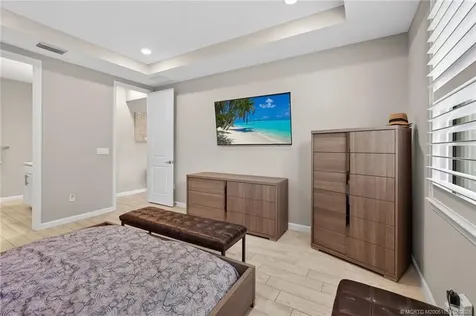 516 SE Villandry Way Port St Lucie FL 34984