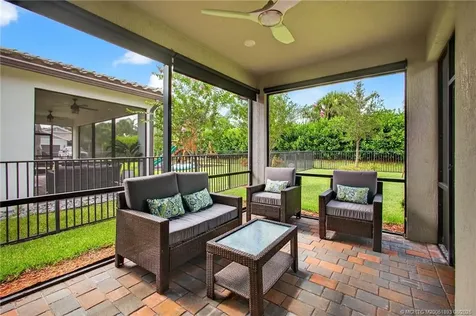 516 SE Villandry Way Port St Lucie FL 34984