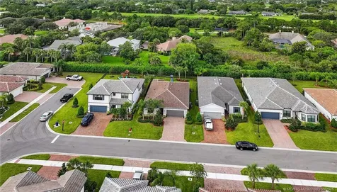 516 SE Villandry Way Port St Lucie FL 34984