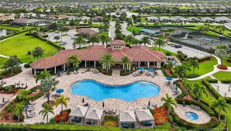 516 SE Villandry Way Port St Lucie FL 34984