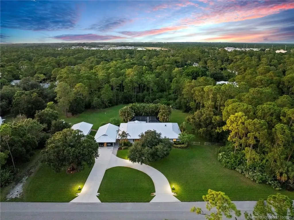 11245 SW Meadowlark Circle Stuart FL 34997