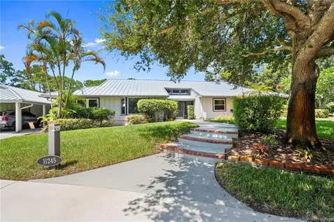 11245 SW Meadowlark Circle Stuart FL 34997