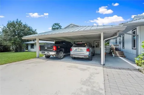 11245 SW Meadowlark Circle Stuart FL 34997