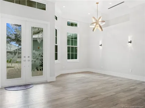 5585 SE Forest Glade Trail Hobe Sound FL 33455