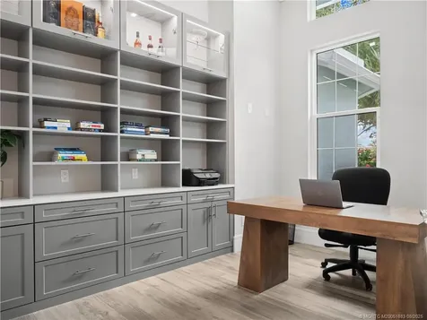 5585 SE Forest Glade Trail Hobe Sound FL 33455