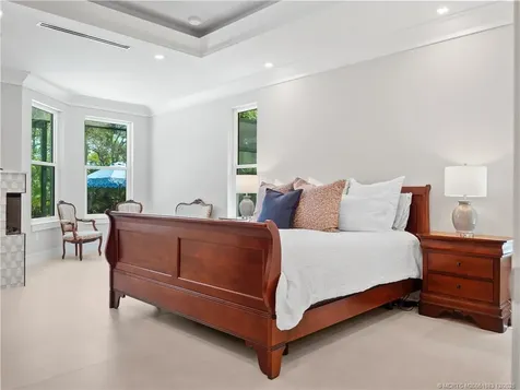 5585 SE Forest Glade Trail Hobe Sound FL 33455