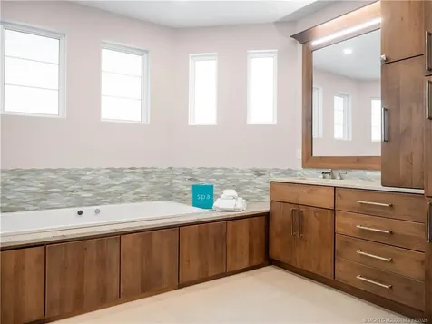 5585 SE Forest Glade Trail Hobe Sound FL 33455