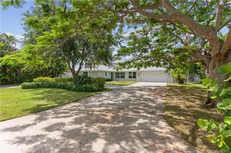 25 Park Avenue Vero Beach FL 32960