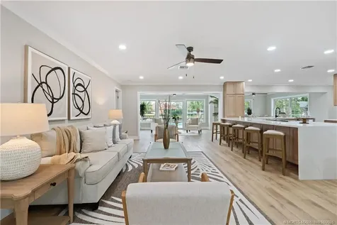 25 Park Avenue Vero Beach FL 32960