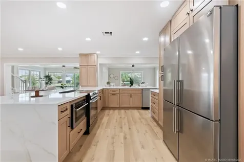 25 Park Avenue Vero Beach FL 32960