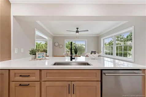 25 Park Avenue Vero Beach FL 32960