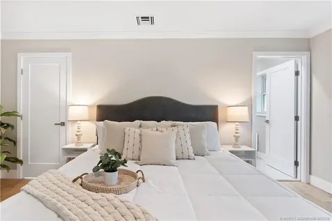 25 Park Avenue Vero Beach FL 32960