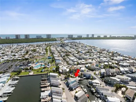 1084 Nettles Boulevard Jensen Beach FL 34957