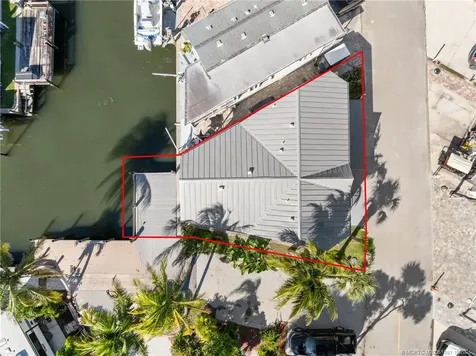 1084 Nettles Boulevard Jensen Beach FL 34957