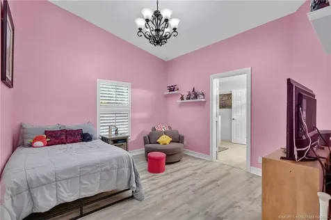 126 SE Crestwood Circle Stuart FL 34997