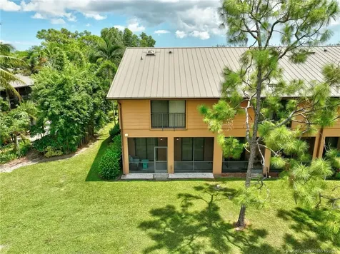 126 SE Crestwood Circle Stuart FL 34997