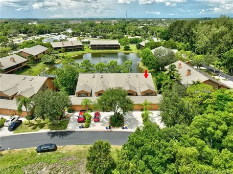 126 SE Crestwood Circle Stuart FL 34997