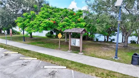 2495 SE Ruskin Drive Port St Lucie FL 34952