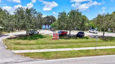 2495 SE Ruskin Drive Port St Lucie FL 34952