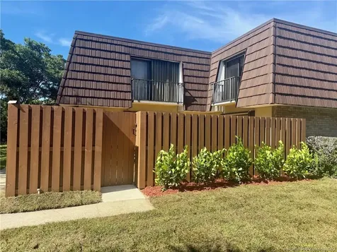 5652 SE Riverboat Drive Stuart FL 34997