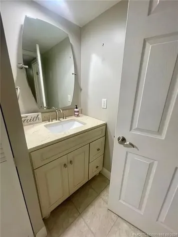 5652 SE Riverboat Drive Stuart FL 34997