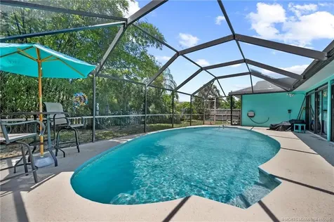 1574 SE Clearbrook Street Port St Lucie FL 34983