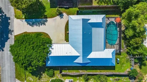 1574 SE Clearbrook Street Port St Lucie FL 34983