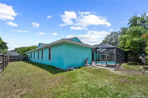 1574 SE Clearbrook Street Port St Lucie FL 34983