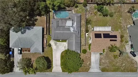 1574 SE Clearbrook Street Port St Lucie FL 34983