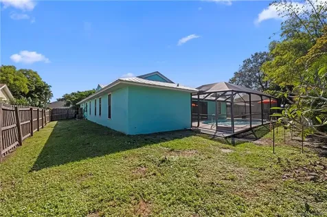 1574 SE Clearbrook Street Port St Lucie FL 34983