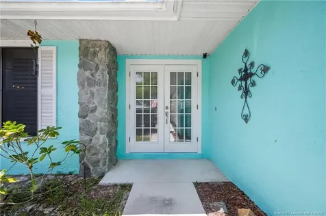 1574 SE Clearbrook Street Port St Lucie FL 34983