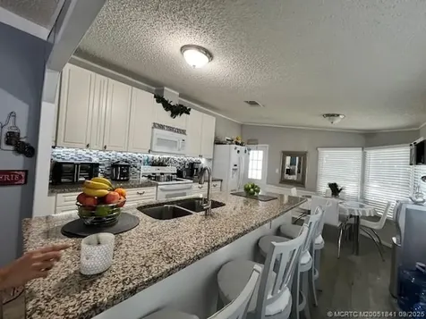 2410 NW 21st Terrace Boynton Beach FL 33436