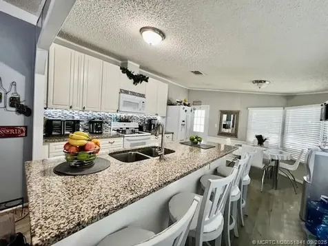 2410 NW 21st Terrace Boynton Beach FL 33436