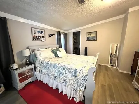 2410 NW 21st Terrace Boynton Beach FL 33436