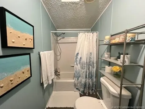 2410 NW 21st Terrace Boynton Beach FL 33436