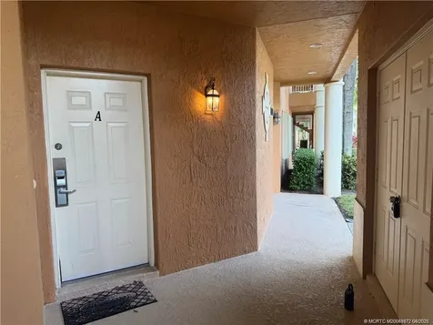 8320 Mulligan Circle Port St Lucie FL 34986