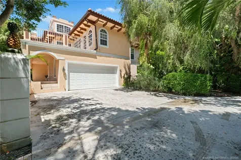 6 Castle Hill Way Stuart FL 34996