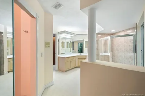 6 Castle Hill Way Stuart FL 34996