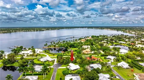 2553 NW Wide River Cove Stuart FL 34994
