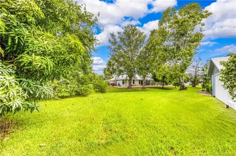 2553 NW Wide River Cove Stuart FL 34994