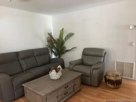 6311 Dogwood Lane Lantana FL 33462