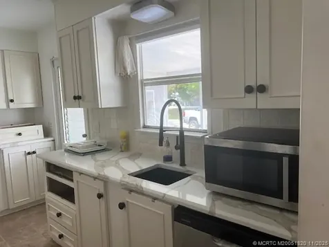 6311 Dogwood Lane Lantana FL 33462